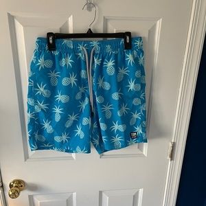 Men’s medium Tom and Teddy Swim Trunks